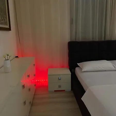 Apartment Ardbay Cozy Golem (Tirana)