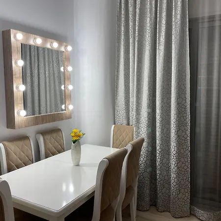 Apartment Ardbay Cozy Golem (Tirana)